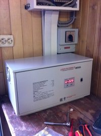 Поставка и монтаж электронного стабилизатора напряжения LiderPS12000W-30  мощностью 12 кВа с внешним байпасом для частного дома в Автозаводском  районе г. Нижнего Новгорода.